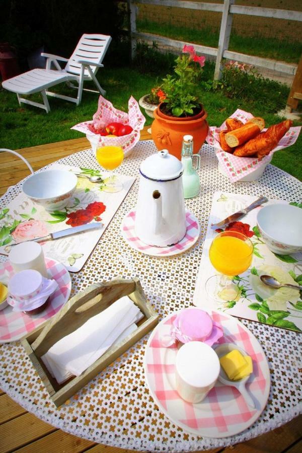Les Songes De L'Authie Bed & Breakfast Boufflers Bagian luar foto