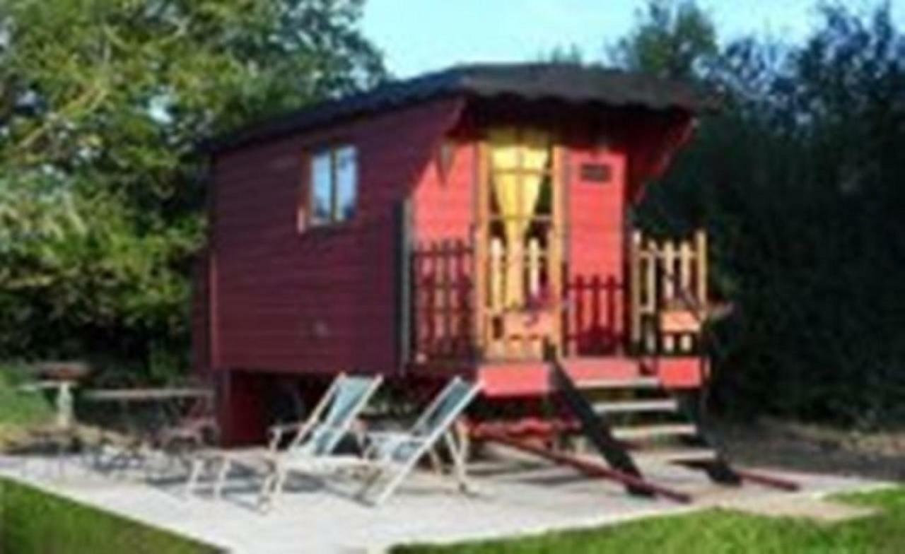 Les Songes De L'Authie Bed & Breakfast Boufflers Bagian luar foto