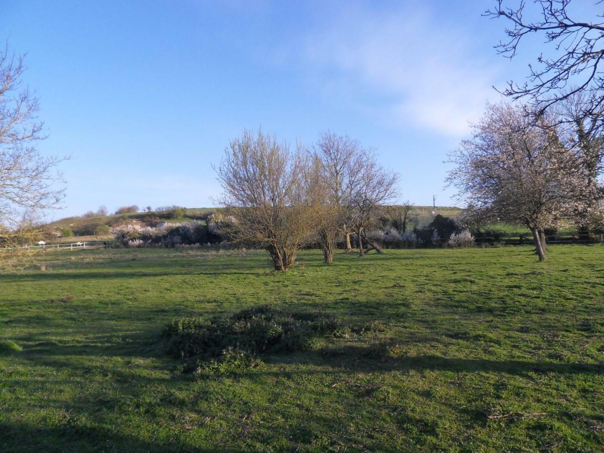 Les Songes De L'Authie Bed & Breakfast Boufflers Bagian luar foto